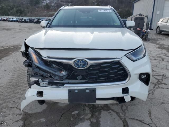 2021 Toyota Highlander Hybrid XLE