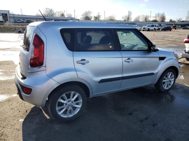 2013 KIA Soul +