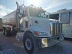 2007 Peterbilt 335