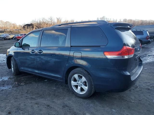 2012 Toyota Sienna LE