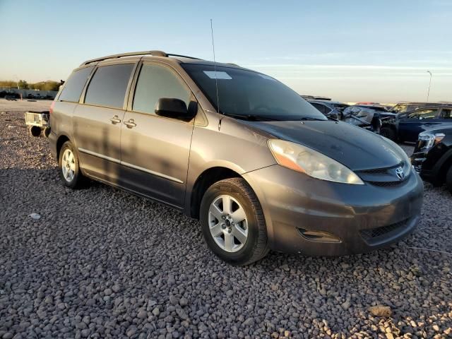 2006 Toyota Sienna CE