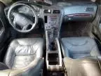 2004 Volvo XC70