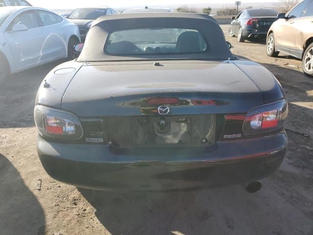 2000 Mazda MX-5 Miata Base