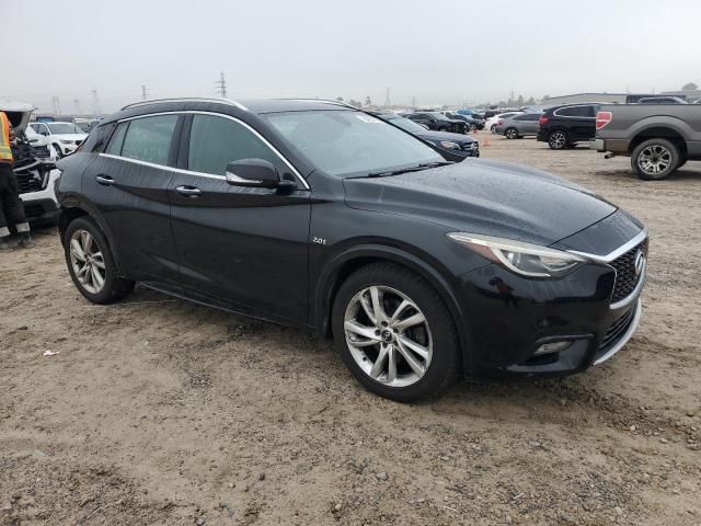 2017 Infiniti QX30 Base