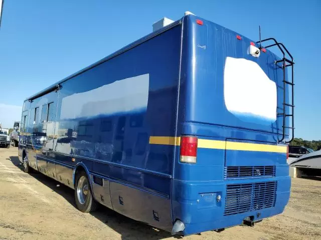 2006 Nationalrv 2006 Freightliner Chassis X Line Motor Home