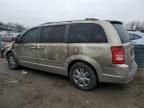 2009 Chrysler Town & Country Limited