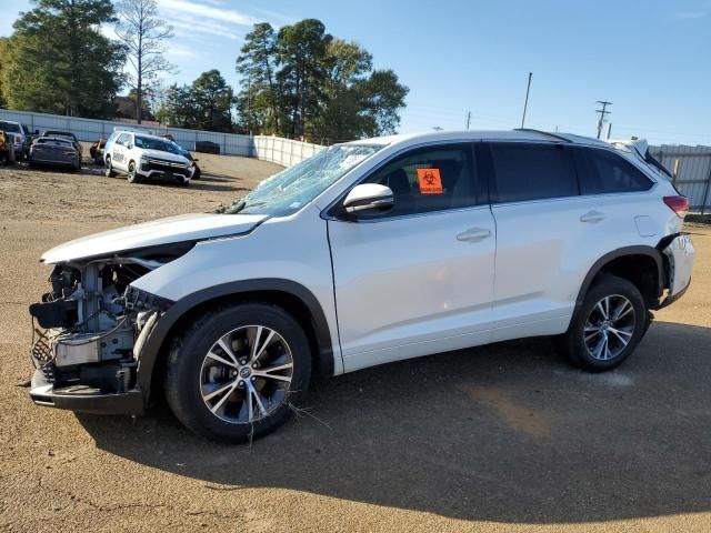 2017 Toyota Highlander LE