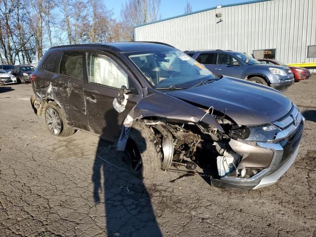 2016 Mitsubishi Outlander SE