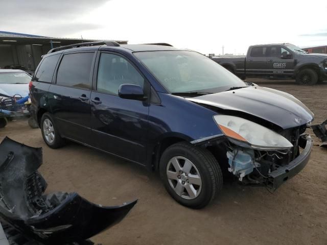 2007 Toyota Sienna XLE