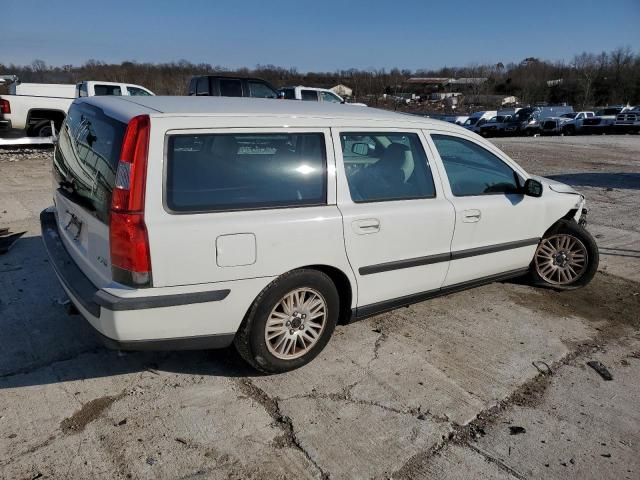 2004 Volvo V70