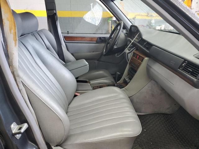 1993 Mercedes-Benz 300 E 2.8