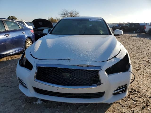 2016 Infiniti Q50 Premium