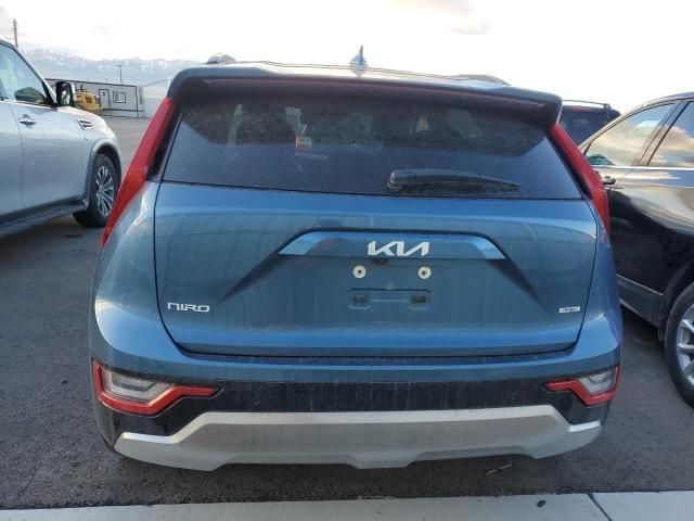 2023 KIA Niro SX Touring