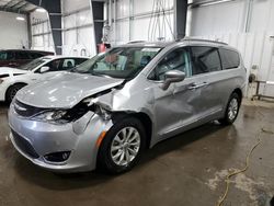 Chrysler Vehiculos salvage en venta: 2017 Chrysler Pacifica Touring L