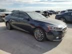 2017 KIA Cadenza Premium