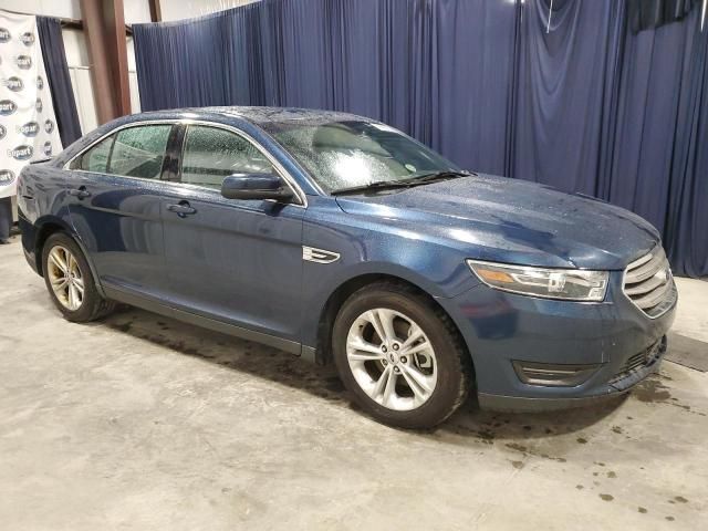 2017 Ford Taurus SEL