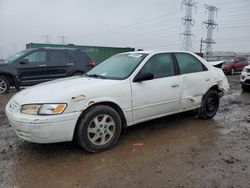 Carros salvage a la venta en subasta: 1999 Toyota Camry LE