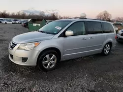 Salvage cars for sale at Hillsborough, NJ auction: 2009 Volkswagen Routan SEL