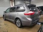 2018 Toyota Sienna XLE