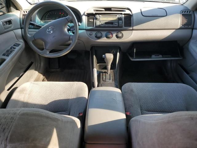 2002 Toyota Camry LE