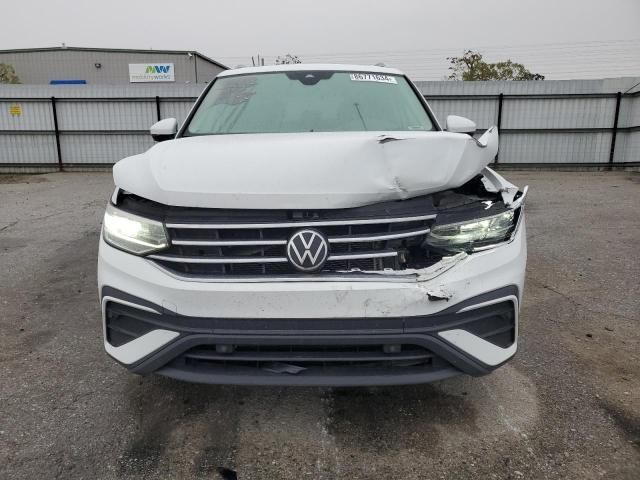 2022 Volkswagen Tiguan SE