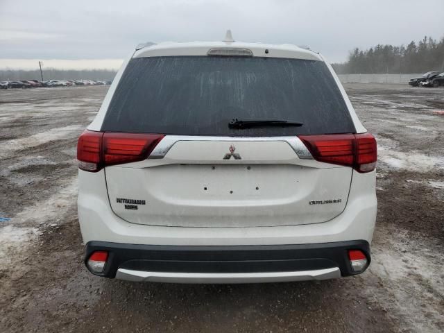 2017 Mitsubishi Outlander ES