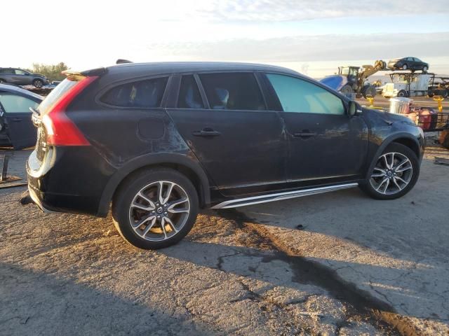 2016 Volvo V60 Cross Country Premier