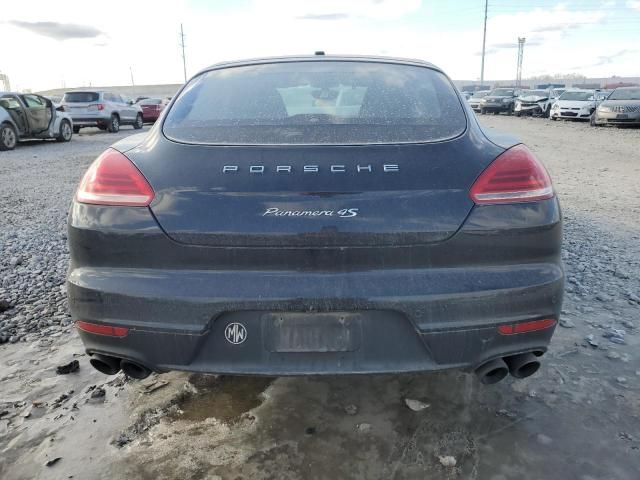 2016 Porsche Panamera S