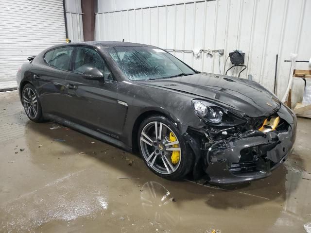 2013 Porsche Panamera GTS