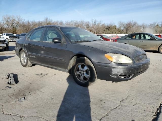 2005 Ford Taurus SE