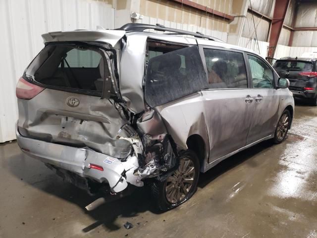 2018 Toyota Sienna XLE