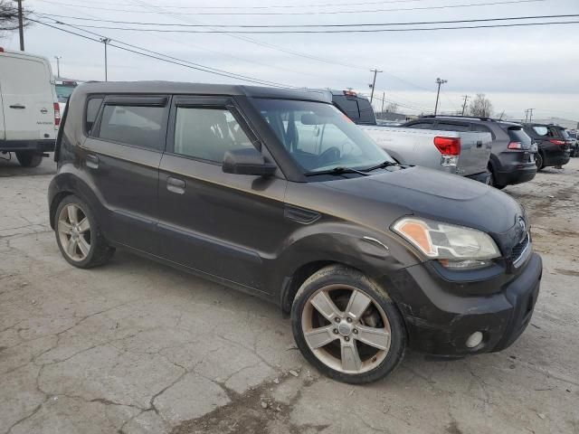 2010 KIA Soul +