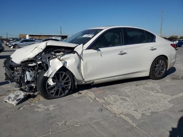 2015 Infiniti Q50 Base