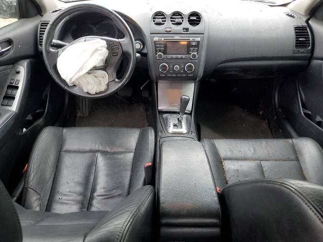 2010 Nissan Altima Base