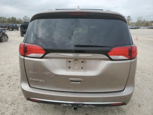 2017 Chrysler Pacifica Touring L