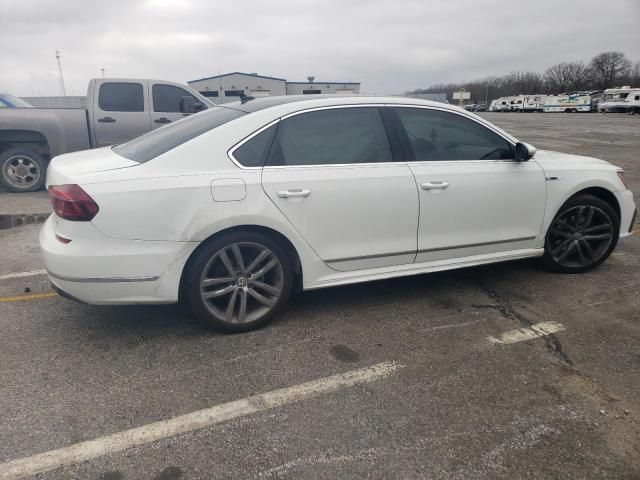 2017 Volkswagen Passat R-Line