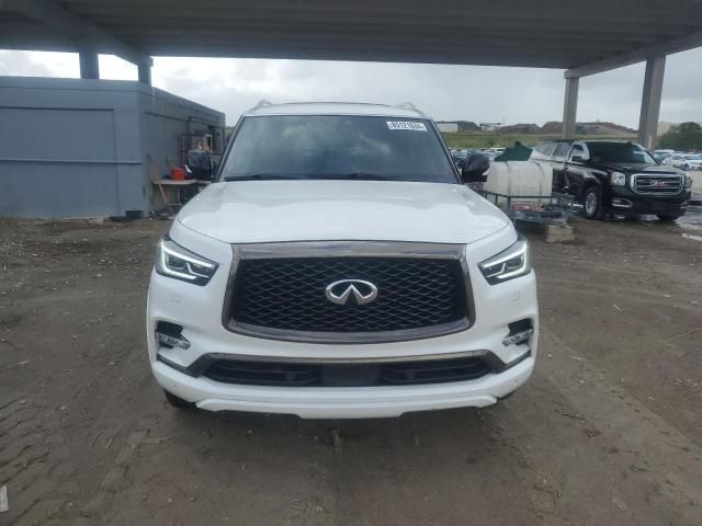 2022 Infiniti QX80 Luxe