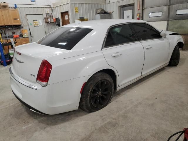 2018 Chrysler 300 Touring