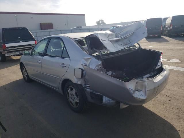 2003 Toyota Camry LE