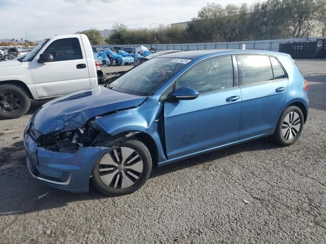 2016 Volkswagen E-GOLF SE