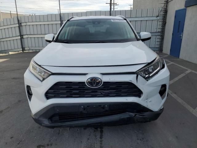 2020 Toyota Rav4 XLE