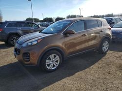 KIA Vehiculos salvage en venta: 2017 KIA Sportage LX