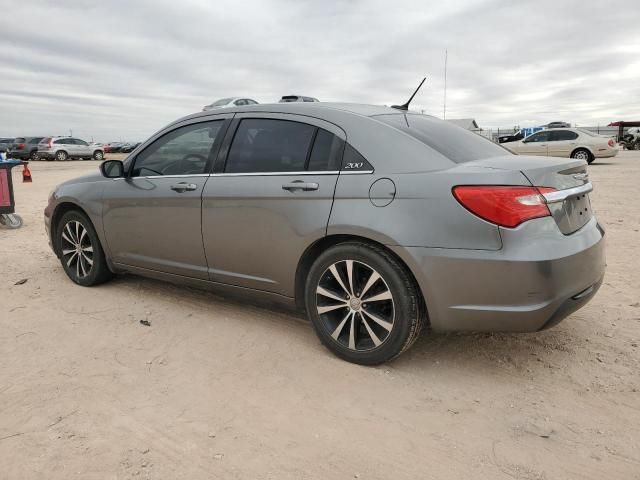 2013 Chrysler 200 Touring