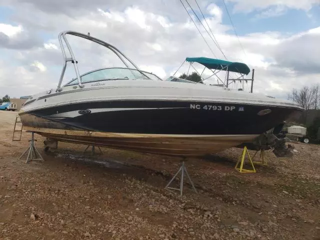 2009 Sea Ray 230 SD