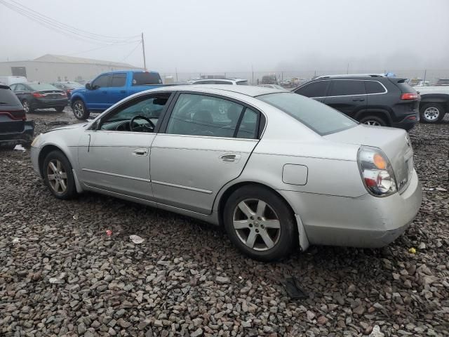 2004 Nissan Altima Base