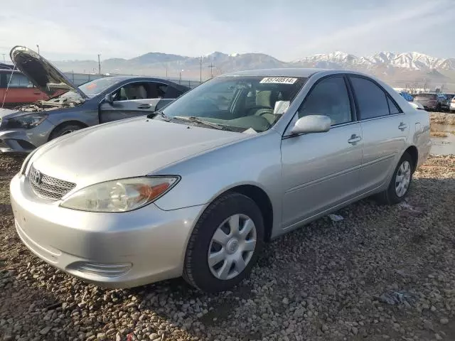 2004 Toyota Camry LE