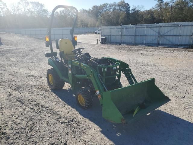 2020 John Deere 1025R