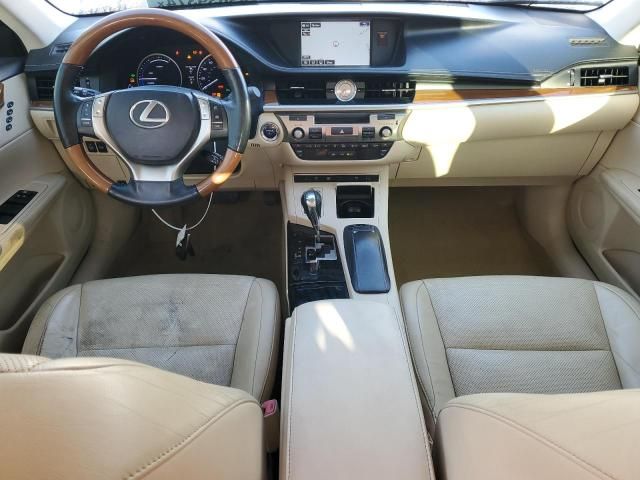 2015 Lexus ES 300H