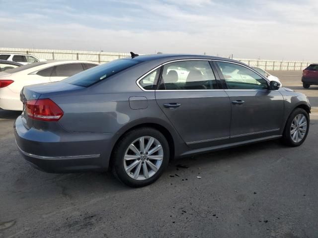 2013 Volkswagen Passat SEL