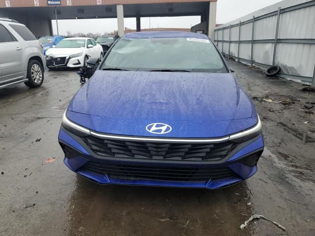 2025 Hyundai Elantra SEL Sport